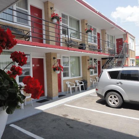 Imperial Fireside Inn Sudbury Exteriör bild