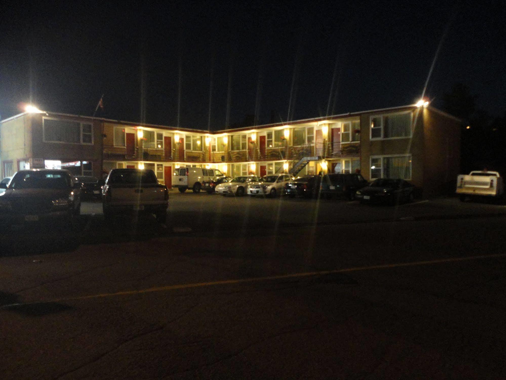 Imperial Fireside Inn Sudbury Exteriör bild