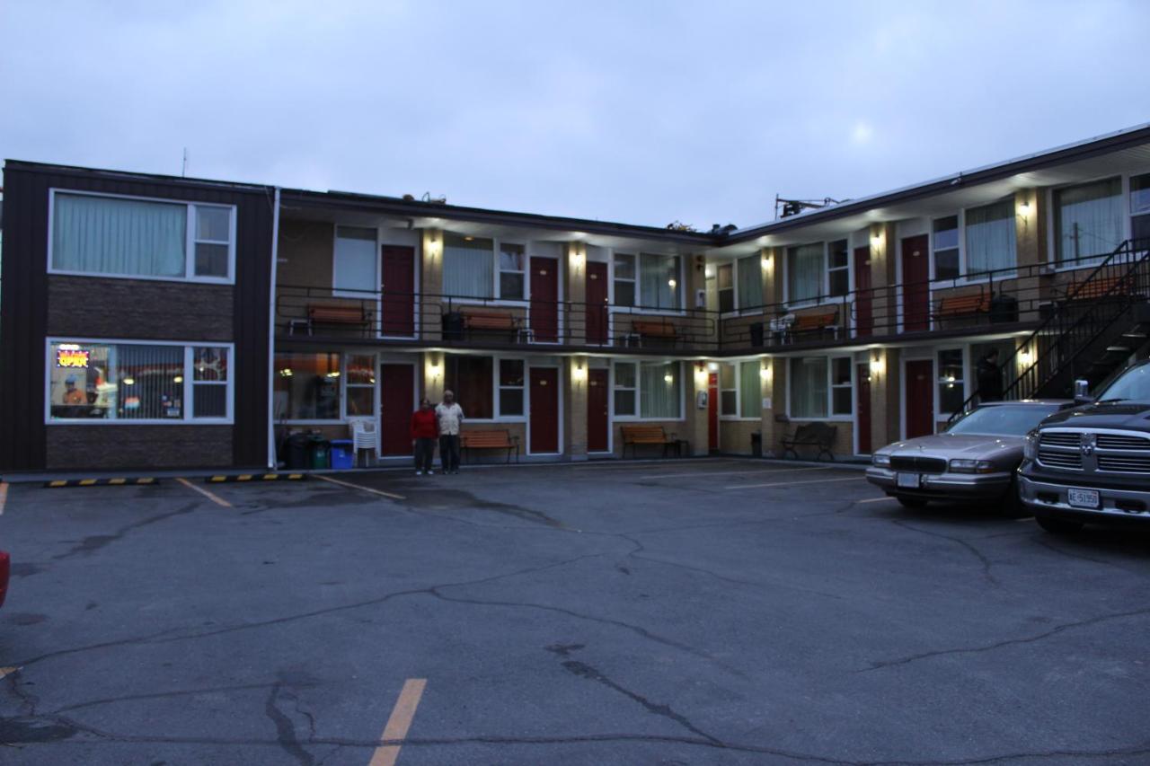 Imperial Fireside Inn Sudbury Exteriör bild