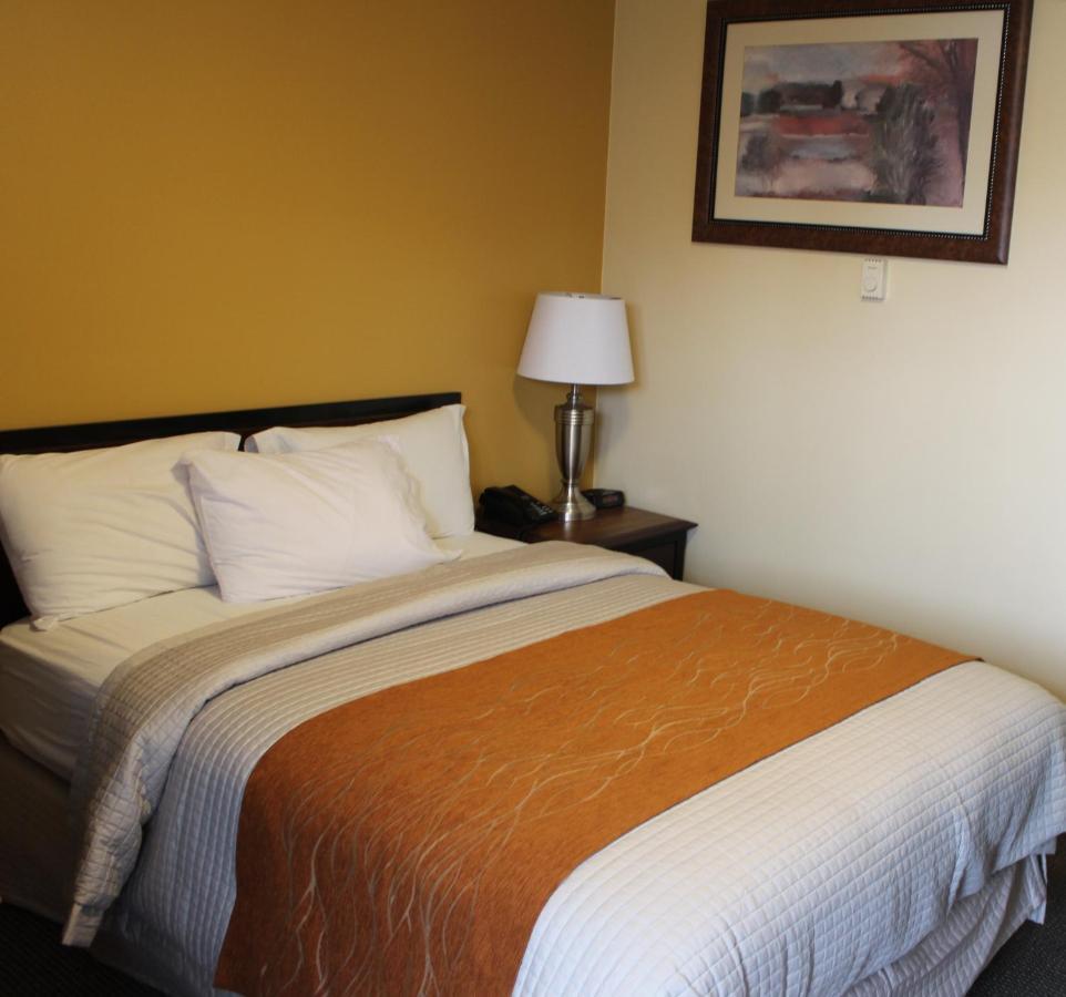 Imperial Fireside Inn Sudbury Exteriör bild