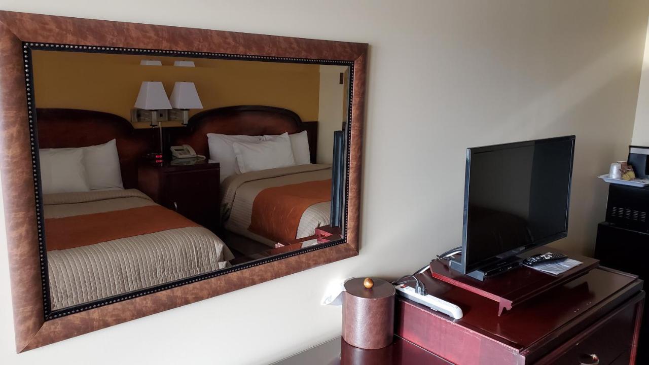 Imperial Fireside Inn Sudbury Exteriör bild